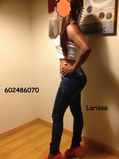 GUAPA JOVENCITA LARISSA RECIEN INICIADA DESDE 30 EUROS FOTOS