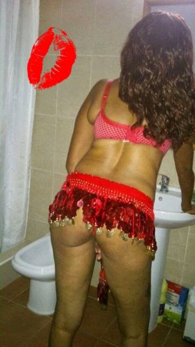 MORENAZA CALIENTE E INSACIANTE