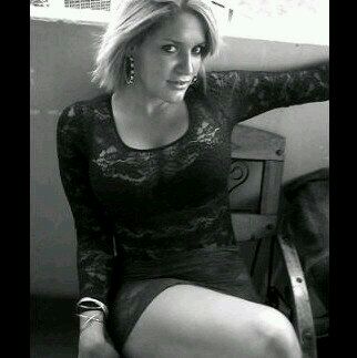 KARINA RUBIA ALTA, PECHOS IMPONENTES, GUAPISIMA DE CARA Y CU