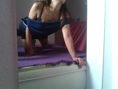 LUCÍA, 22 AÑOS. MASAJISTA ERÓTICA, FINAL MANUAL