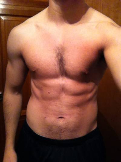 CHICO DISPONIBLE PARA MUJER