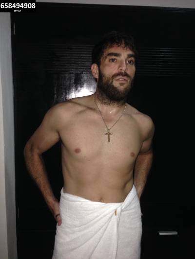 GIGOLO ARGENTINO VALENTIN RECIEN LLEGADO A SEVILLA LLAMAME 6
