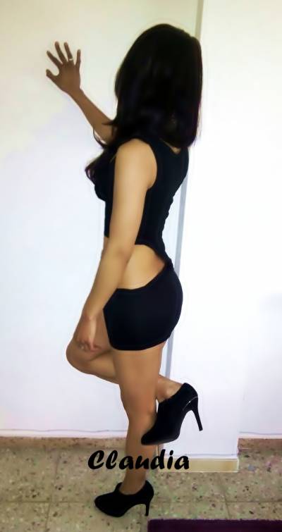 3 AMIGAS SIMPÁTICAS Y DIVERTIDAS EN VALLDAURA HASTA LAS 22H.