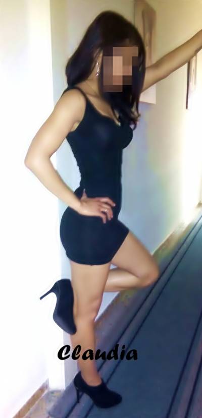 3 AMIGAS SIMPÁTICAS Y DIVERTIDAS EN VALLDAURA HASTA LAS 22H.