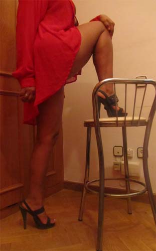 SOY UNA MADURITA CON CLASE AMA DE CASA DOY UN TRATO ESPECIAL