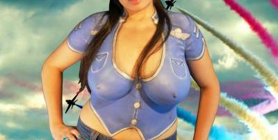 MORBOSA TETONA MASAJISTA