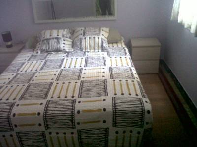 HABITACION A CHICAS ESCORTS