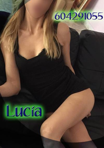 RUBIA CACHONDA..SOY LUCIA Y HAGO TODO LO QUE TE HAGA GOZAR..