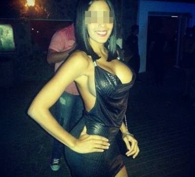 ME ENCANTA EL S*E*X*O-VER COMO SE ACERCA TU HERRAMIENTA Y CO