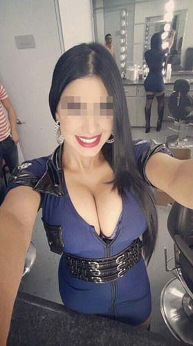NERE EN BARCELONA CACHONDA ,FIESTERA,TRIOS ,CLUB LIBERAL,A P