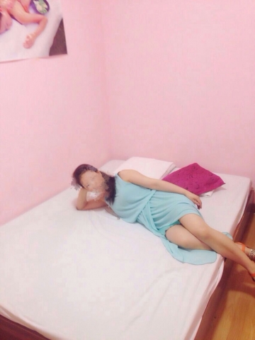 MASAJE ORIENTAL, UNA BEBIDA FRESQUITA Y DUCHA POR 25E