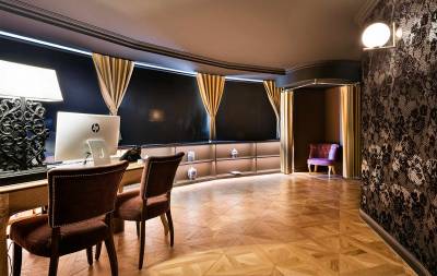 LA SUITE BARCELONA BUSCA SEÑORITAS DE ALTO STANDING