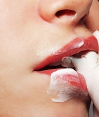 EXPERIEMENTA EL MASAJE CON EL NURU GEL!!