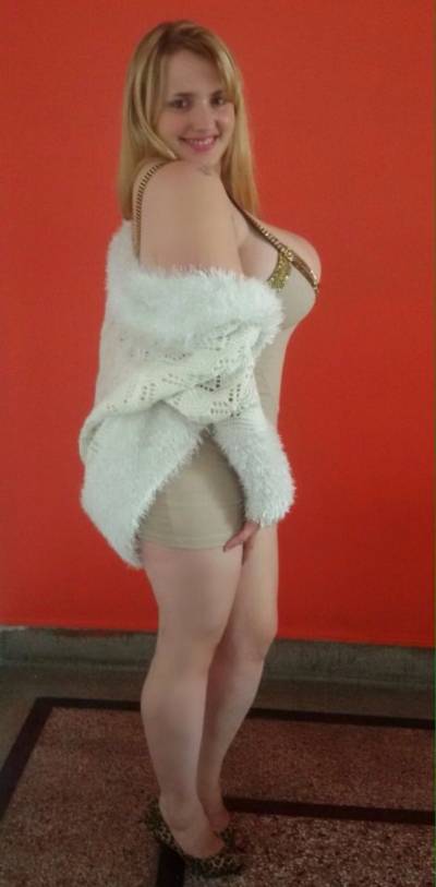 ALBA RUBIAZA LATINA FRANCES NATURAL GRIEGO Y MUCHO MAS.