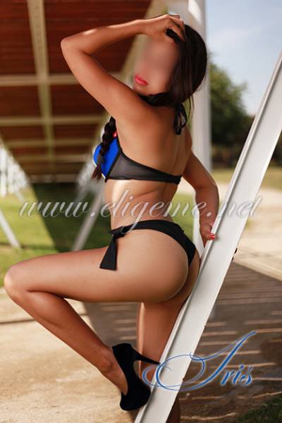 IRIS.GUAPÍSIMA MORENA CANARIA MUY GUAPA Y SENSUAL, TE VA A E