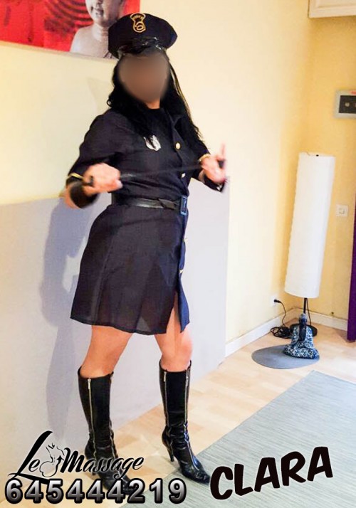 CLARA DESEA SUMISO PARA FANTASÍAS