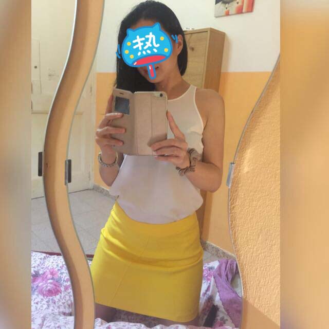 MASAJISTA EROTICA ORIENTAL DE 30 AÑITOS Y NATURAL ESPONTÁNEA