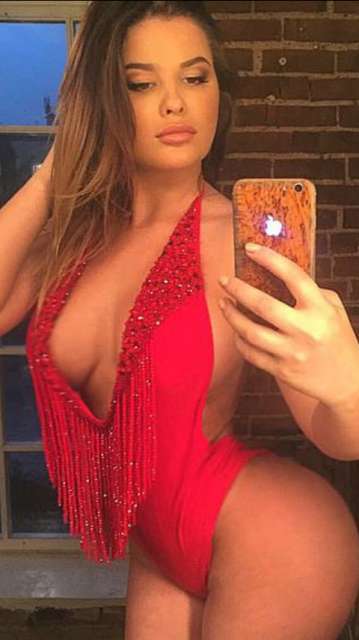 CHICA DISPONIBLE