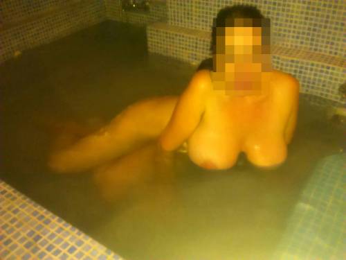 RELLENITA MUY PROVOCATIVA