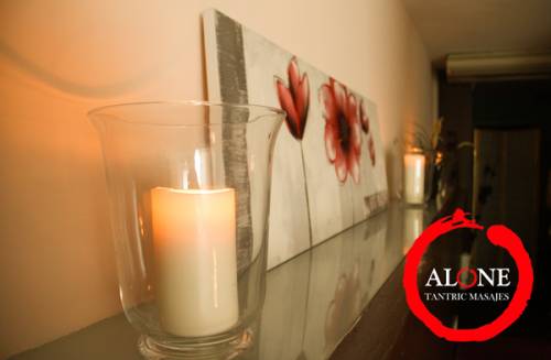 URGEN MASAJISTAS CHICAS