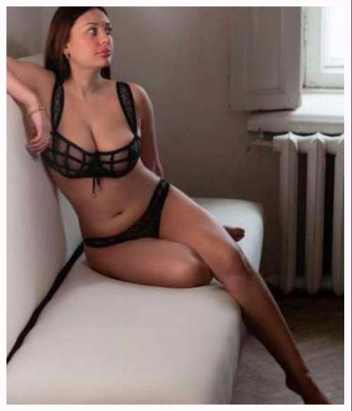 RUSA VICIOSA LLENA DE MORBO , ME ENCANTA EL SEXO