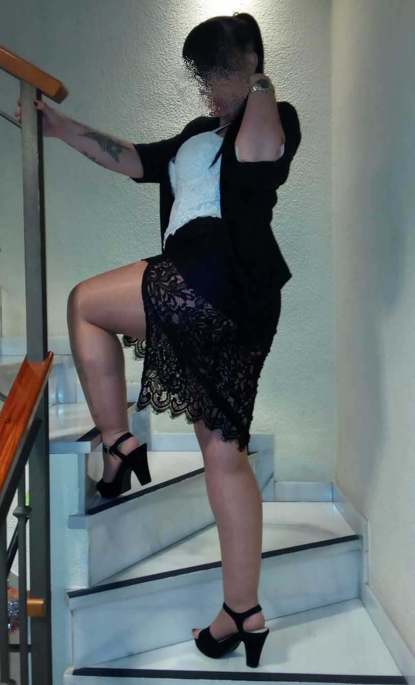 DEBORA JOVENCITA GRANAINA DESCARRIADA, ME HECHARON DE CLASES