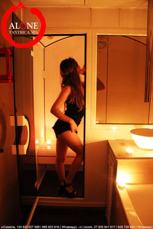 RELÁJATE CON NUESTROS MASAJES TÁNTRICOS DURANTE EL MOBILE WO