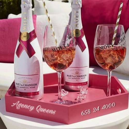 AGENCY QUEENS IBIZA -CONTACTOS-