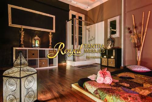 ROYAL TNTRA MASAJES ! VEN Y DESCUBRE NUEVAS SENSACIONES ¡