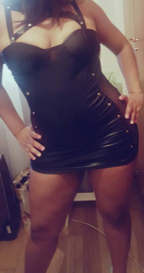 FOTOS REALES Y RECIENTES COLOMBIANA BESUCONA 50€ HORA