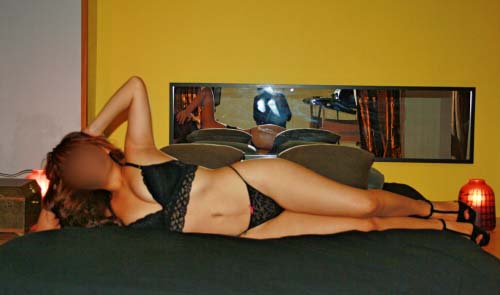 *** MÍA*** 19 AÑOS….. MASAJES LLENOS DE FANTASÍAS…