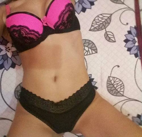 PARAGUAYA CALIENTE E INSACIABLE