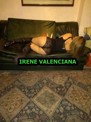 ESPAÑOLA SUPER CALIENTE FOGOSA Y SUPERSALVAJE… FANTASY..