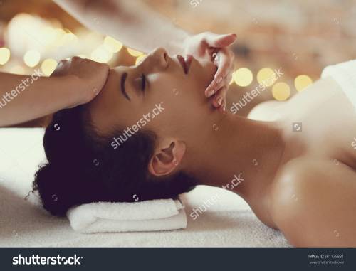 SASHA QUIROMASAJE PROFESIONAL 1 HORA 50€