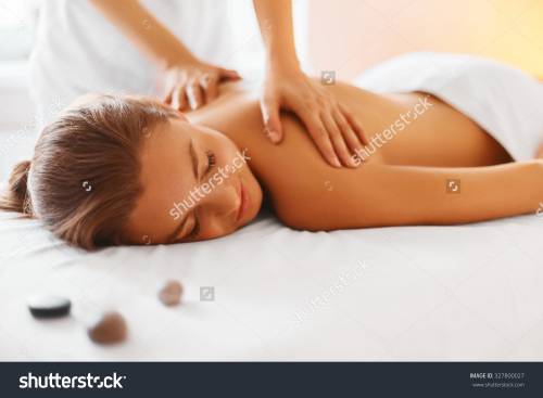 SASHA QUIROMASAJE PROFESIONAL 1 HORA 50€