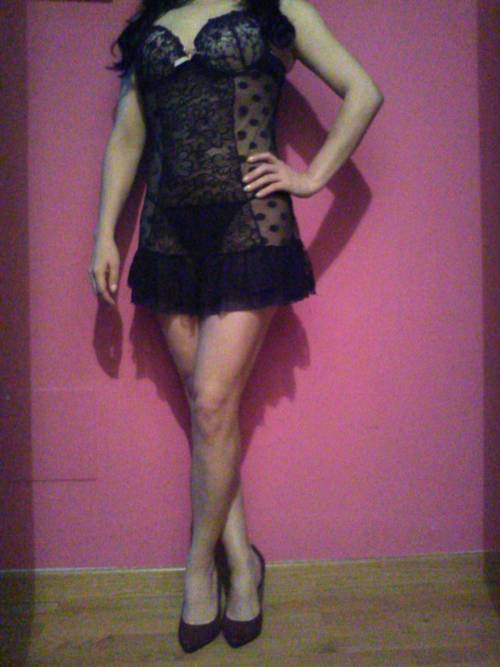 ESTA MUÑEQUITA QUIERE SER TU JUGUETE ;P
