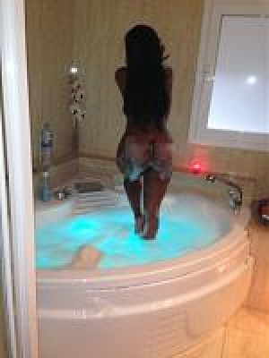 ANA SUSANA LA NENITA DE TU SUEÑOS MULATA JOVENSITA DELGADITA