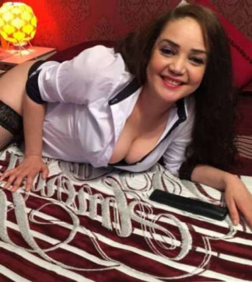 NOVEDAD ESPAÑOLA MASAJISTA EROTICA RELAX