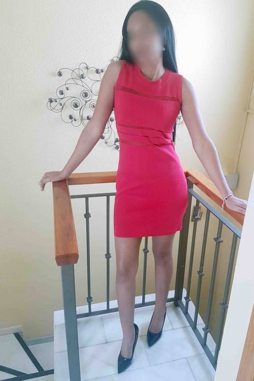 UNA AMANTE LIBERAL Y EXPERIMENTADA, UNA DELICIA PARA LOS HOM