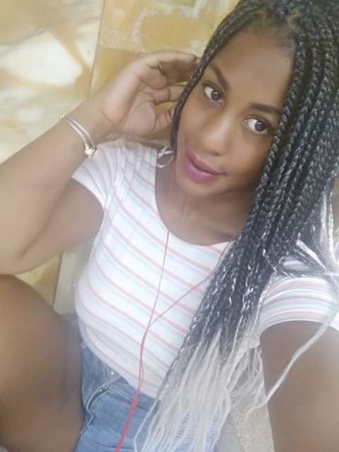 FOLLAME COMO PERRA CORRETE EN MI BOCA