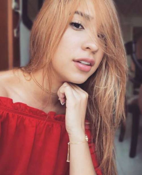 IVONNE ESPECTACULAR PAISA CACHONDA