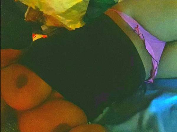 MAMADITA EN TU COCHE ESTÁ NOCHE 30€