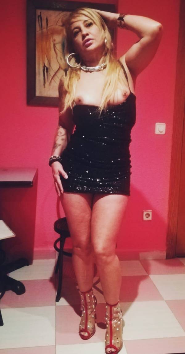 TODO TERRENO, BESOS CON LENGUA, GRIEGO, FIESTA 698591241