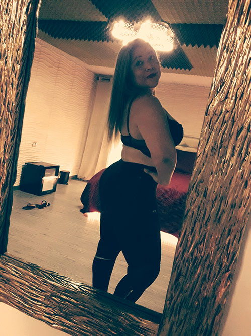 ESPECTACULAR Y CALIENTE MADURITA COLOMBIANA MORBOSA 61227387