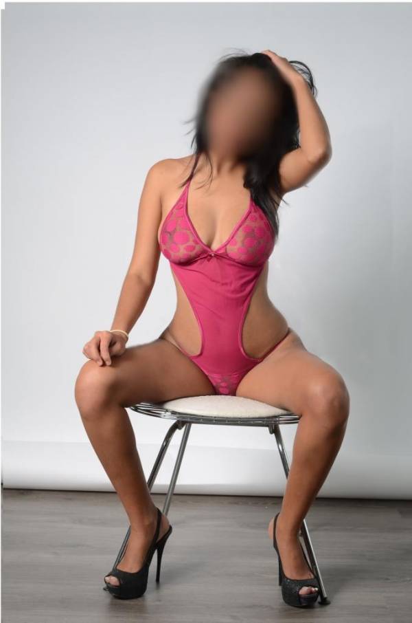 CAROLINA, UNA MUJER ARDIENTE Y MUY MORBOSA, TE HAG 617911568
