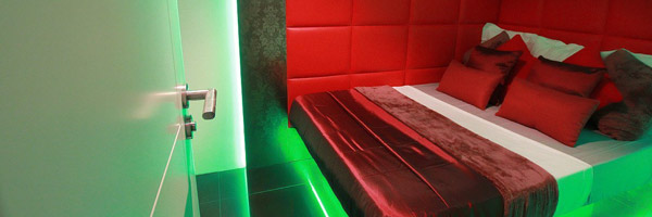 SE NECESITAN ESCORTS EN DECIEMBRE, PLAZAS Y TURNOS 683273434