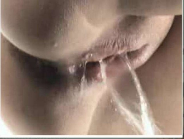 EVA HERMOSA JOVENCITA ARDIENTE FRANCES ENSALIVADO 643140468