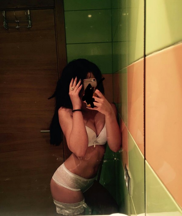 DULCE Y APETISANTE CHICA JOVENCITA,SALIDAS 24 HORA 617692636
