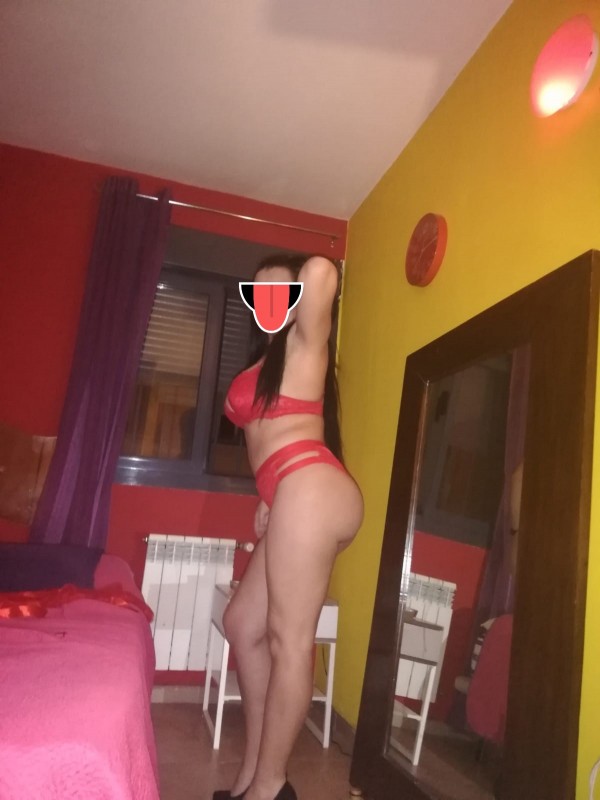 5 AMIGUITAS SEDIENTES DE LECHE 645940931