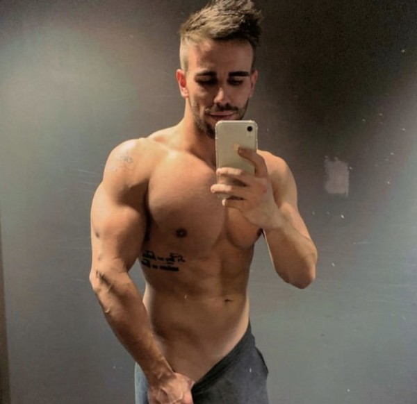 SOLO ATIENDO WHATSAPP / DESPLAZAMIENTOS / MUJERES 685245063